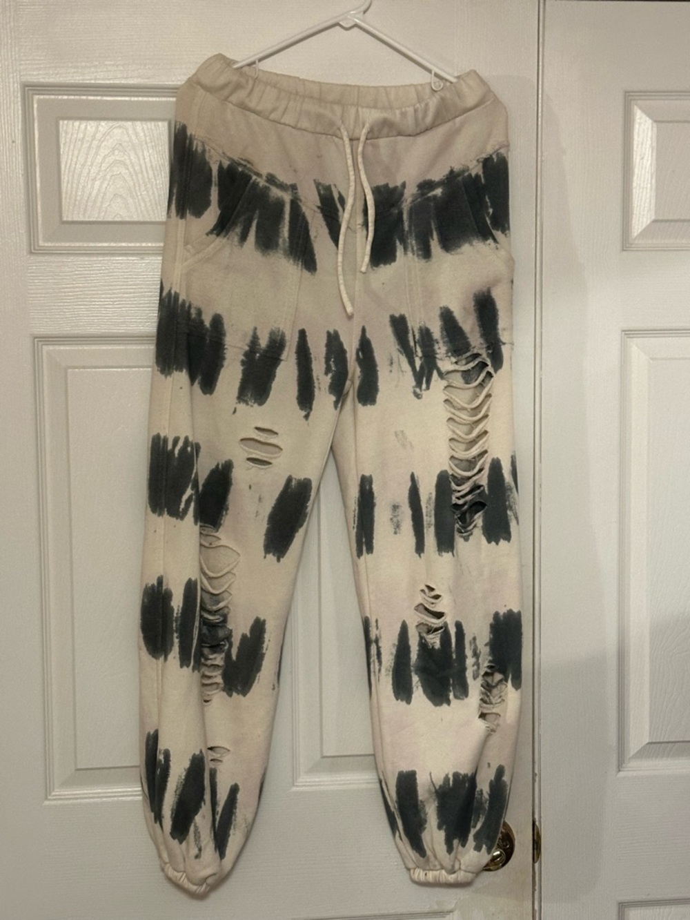 POL Cream Elastic Waist Tie-Dye joggers NWT